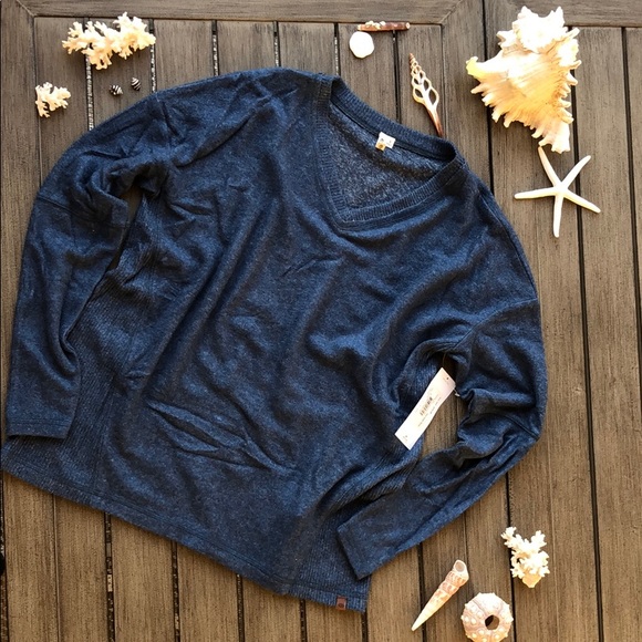 🌴🌼RIP CURL- COZY FLEECE SWEATER🌼🌴 - Picture 2 of 14